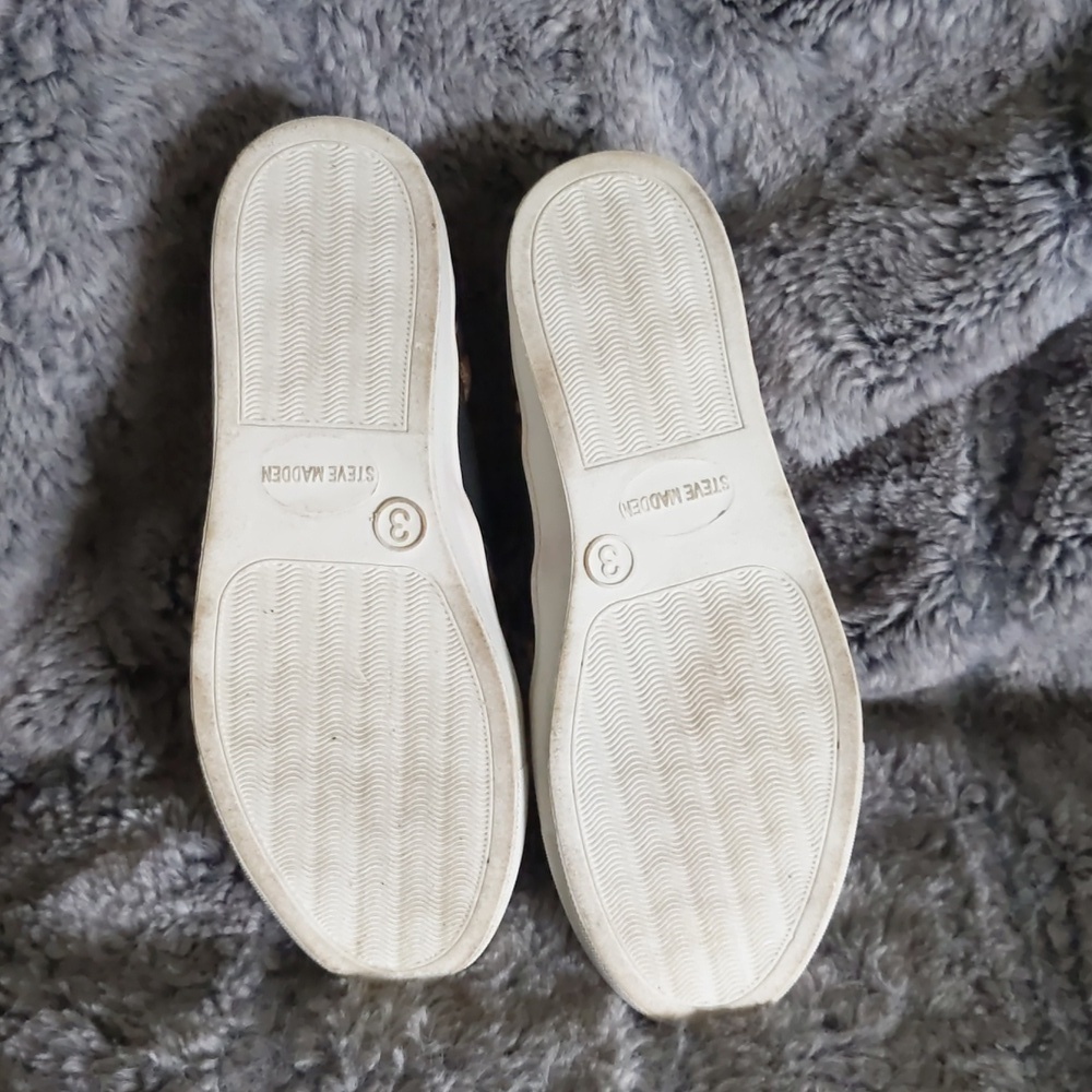 Girls' Steve Madden Slip-on sneakers sz 3 - Picture 5 of 5